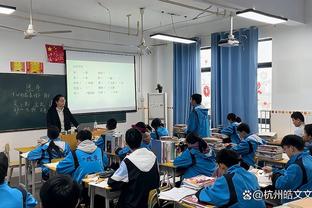 希曼：曼城和利物浦阵容很强，但如果阿森纳远离伤病可以争冠